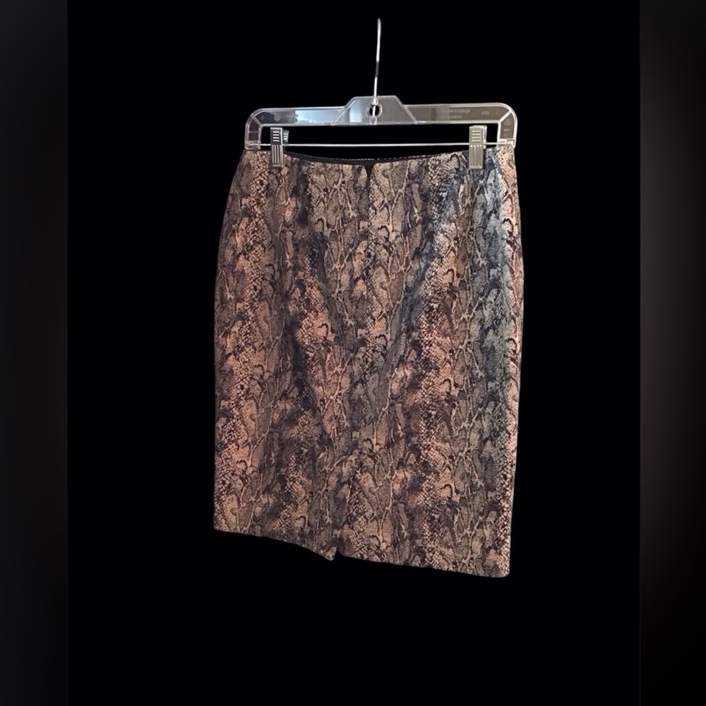 Talbots snake print pencil skirt - Picture 3 of 3